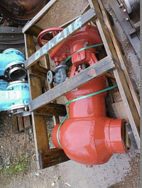 881-200-ЦЗ Ду200 Ру250 - ЗАДВИЖКА КЛИНОВАЯ ДВУХДИСКОВАЯ САЛЬНИКОВАЯ, сталь ХМФ, присоединение под приварку